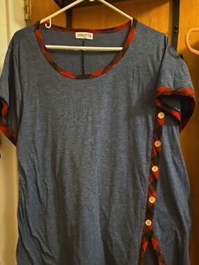 Hnnatta Blue Short-Sleeve Tunic with Red Plaid Trim Detail